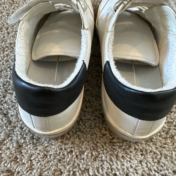 Dolce Vita Zina Sneakers - Picture 5 of 6